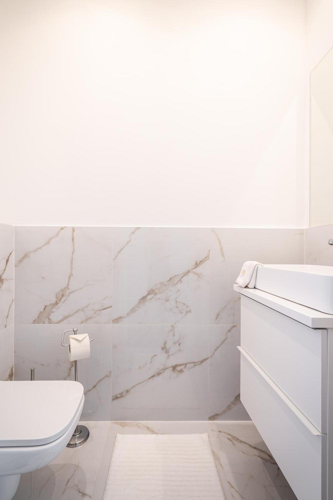 E13 - Grand Boulevard Heritage Suite - Best Location By Bqa Budapest Camera foto